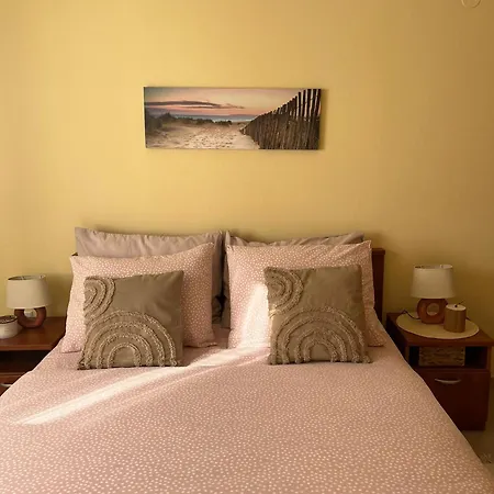 Apartment Large Comfortable 3 Bedroom *