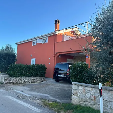 Large Comfortable 3 Bedroom