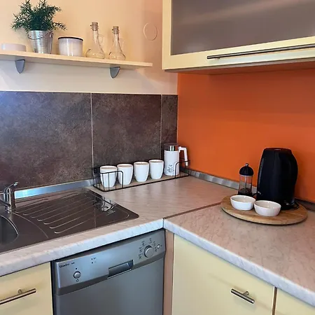 Apartment Large Comfortable 3 Bedroom Ugljan